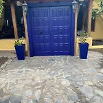 Large Heated Pool, Hot Tub, Bar, Games Room, Gym, 2 Caves, New Outdoor Kitchen Villa *