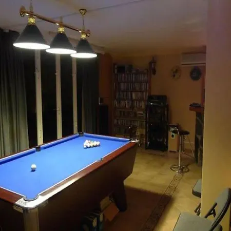 Toredo Large Heated Pool,hot Tub,bar/games Room,gym,cave, Free Wifi فيلة