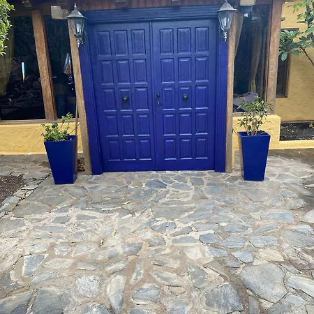 Toredo Large Heated Pool,hot Tub,bar/games Room,gym,cave, Free Wifi فيلة *