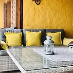 Villa Large Heated Pool, Hot Tub, Bar, Games Room, Gym, 2 Caves, New Outdoor Kitchen Atogo