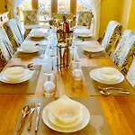 Large Heated Pool, Hot Tub, Bar, Games Room, Gym, 2 Caves, New Outdoor Kitchen Villa